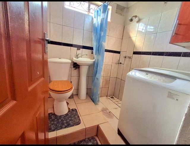 2 BEDROOM HOUSE FOR SALE IN MEREWENT